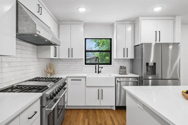 1719 Aggie Ln, House other with 4 bedrooms, 3 bathrooms and 4 parking in Austin TX | Image 6