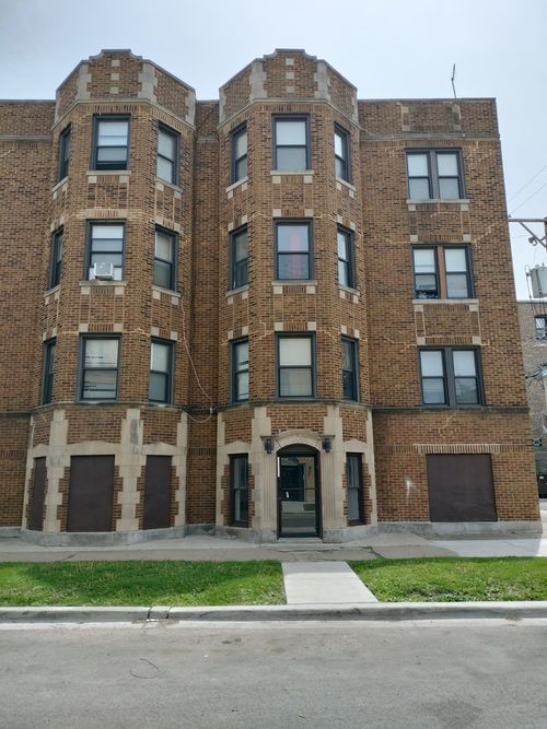 1741-3-1741 W 80th St, Chicago, IL, 60620-0423 | Card Image