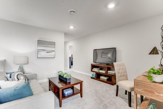 Upper level loft | Image 14