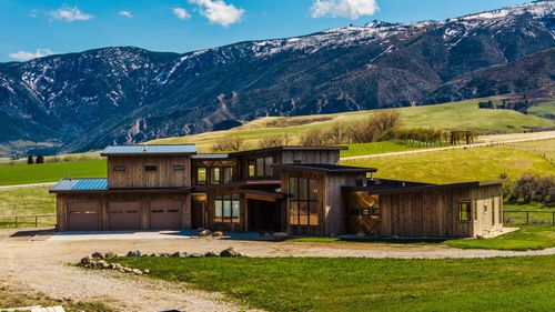 838 Highway 335, Big Horn, WY, 82833-5011 | Card Image