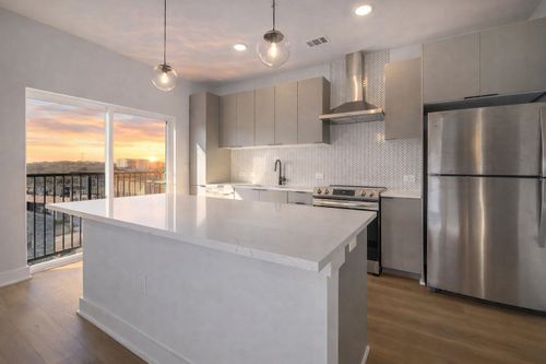 501-2500 Longview St, Austin, TX, 78705-4299 | Card Image