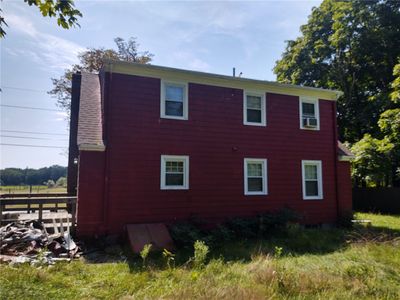 62 Chestnut Street, House other with 4 bedrooms, 2 bathrooms and null parking in Seekonk MA | Image 1