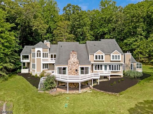 101 Rippling Brook Way, Bernardsville, NJ, 07924-2036 | Card Image