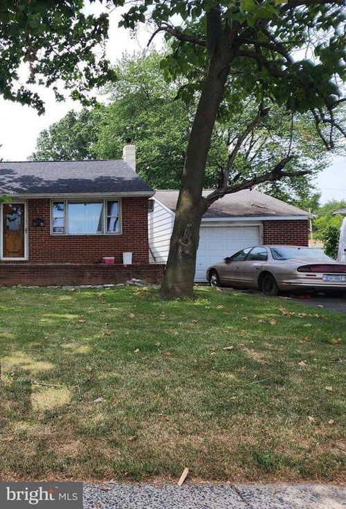 3303 Glenrose Ave, BRISTOL, PA, 19007-6514 | Card Image