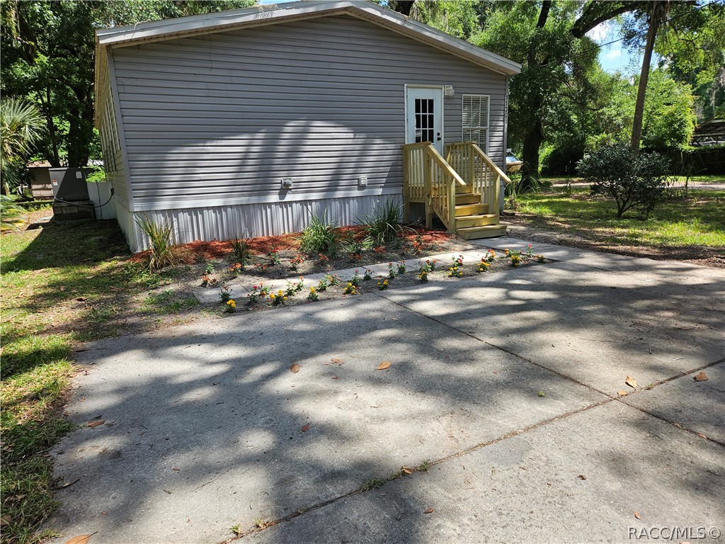 Yellow Oak Ln, Crystal River, FL 34428