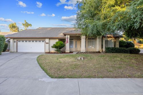 1350 S Grand St, Visalia, CA, 93292-9281 | Card Image
