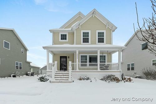 10472 Sunbranch Drive, Holland, MI, 49423 | Card Image