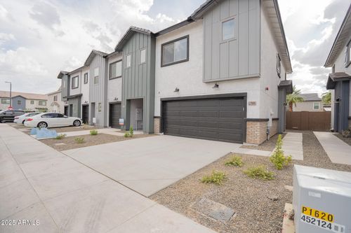 7444 S 75th Ln, Laveen, AZ, 85339-7067 | Card Image