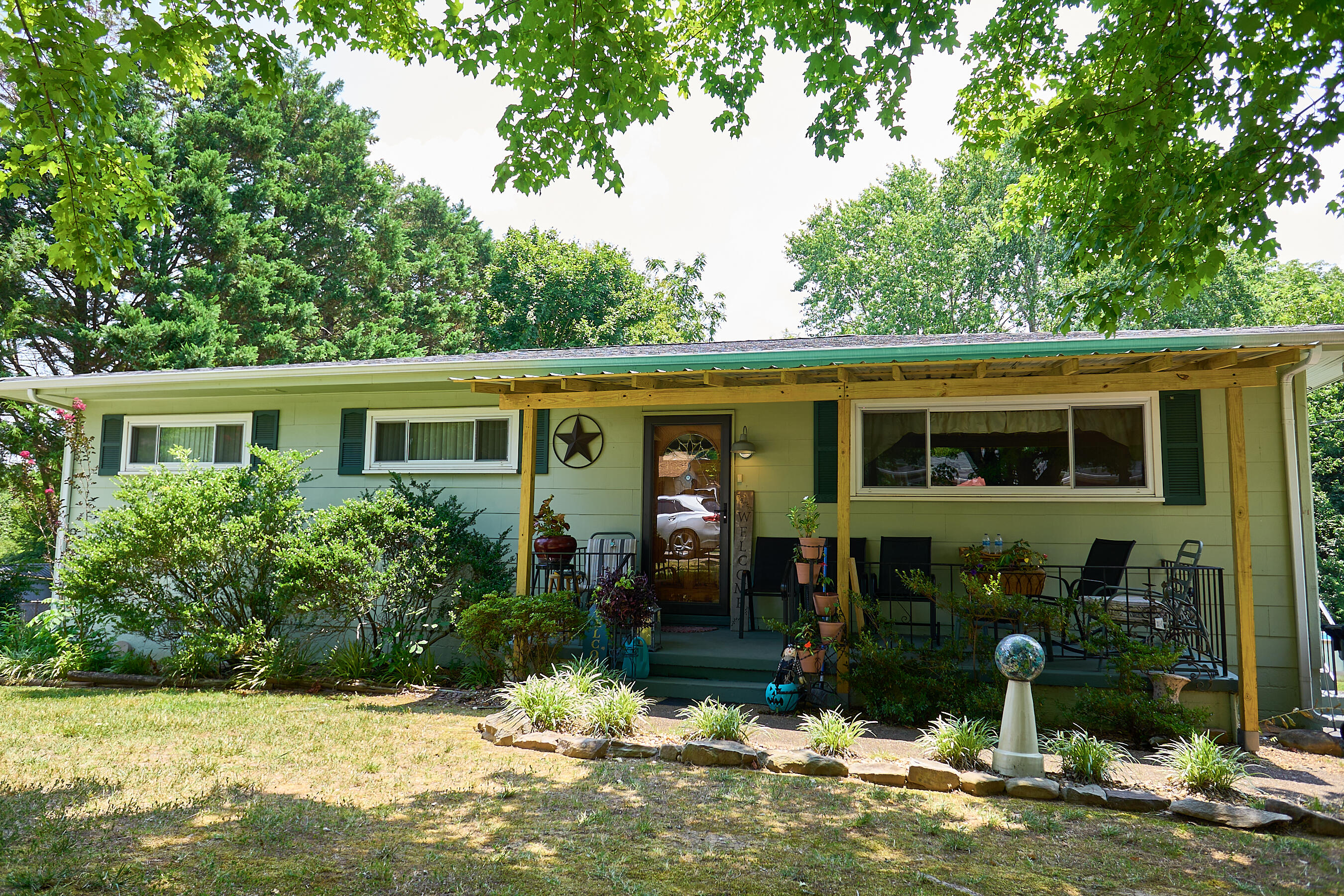 Schmidt Rd, Chattanooga, TN 37412