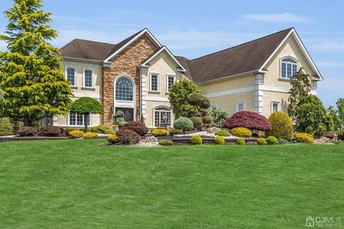 7 Courtney Court, Freehold Twp, NJ, 07728 | Card Image