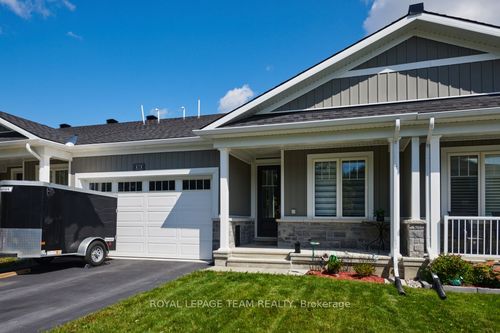 818 Companion Cres, Ottawa, ON, K4M0X1 | Card Image
