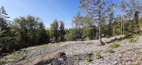131 Ne W J Way, Belfair, WA, 98528-8633 | Card Image