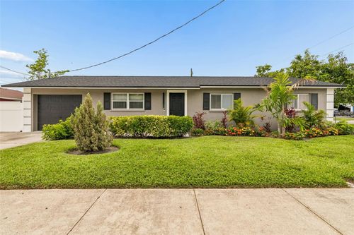 1129 4th Ave W, Palmetto, FL, 34221-3935 | Card Image