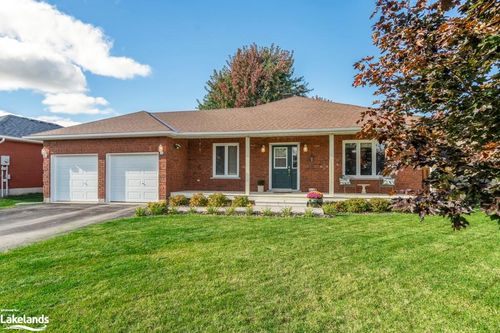 22 Burton Crescent, Elmvale, ON, L0L1P0 | Card Image