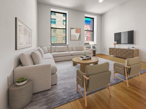 4b-130 E 93rd St, New York, NY, 10128-1669 | Card Image