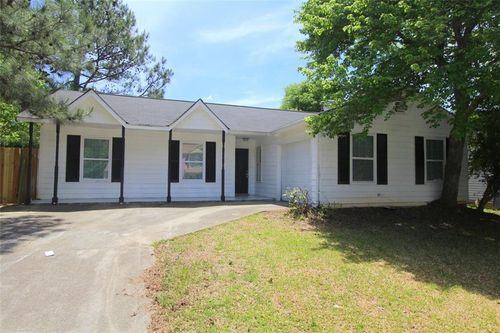 6269 Marbut Farms Rd, Lithonia, GA, 30058-7974 | Card Image
