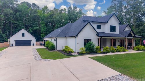 810 Caddo Dr, Benton, AR, 72019-5027 | Card Image