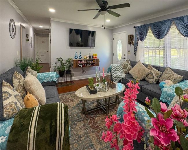 724 Camelot Way, House other with 3 bedrooms, 2 bathrooms and null parking in Norcross GA | Image 58