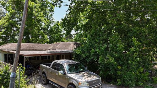 6706 Greenhurst St, Houston, TX, 77091-1812 | Card Image
