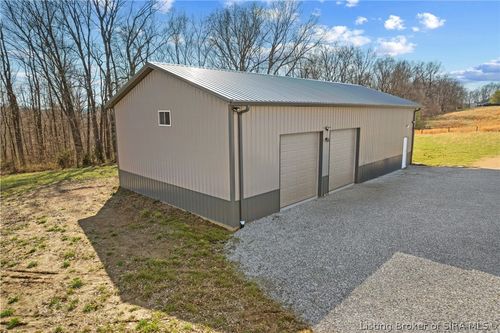 8172 E Ash Road, Bloomfield, IN, 47424 | Card Image