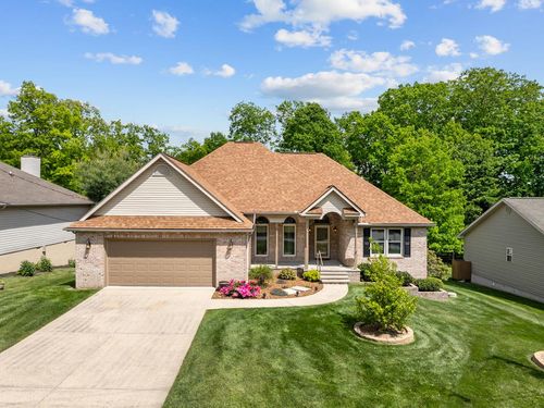 222 Amherst Ln, Crossville, TN, 38558-8100 | Card Image