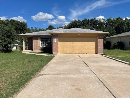 150 Spring Branch Dr, Kyle, TX, 78640-5315 | Card Image