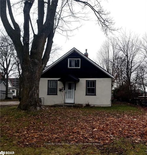 119a Henry St, Barrie, ON, L4N1E2 | Card Image