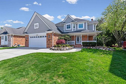 15790 Farmview Ct, Fraser, MI, 48026-5053 | Card Image
