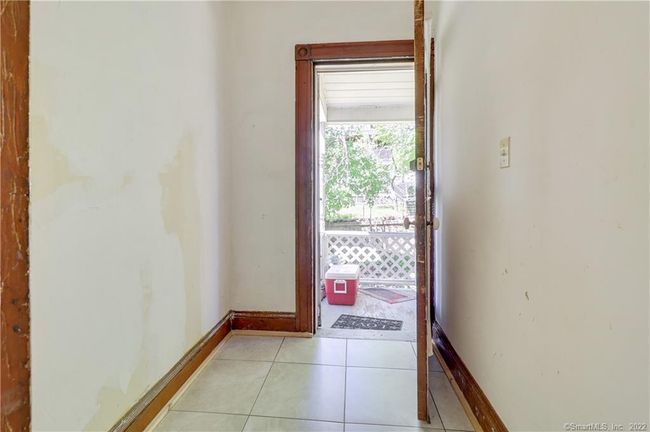 19 5 Th St, Home with 5 bedrooms, 3 bathrooms and null parking in Ansonia CT | Image 23