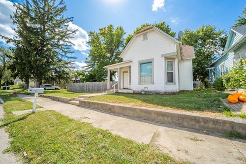 405 N Pershing Dr, Muncie, IN, 47305-1936 | Card Image
