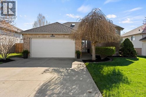 430 Woodridge Dr, Tecumseh, ON, N8N4V5 | Card Image