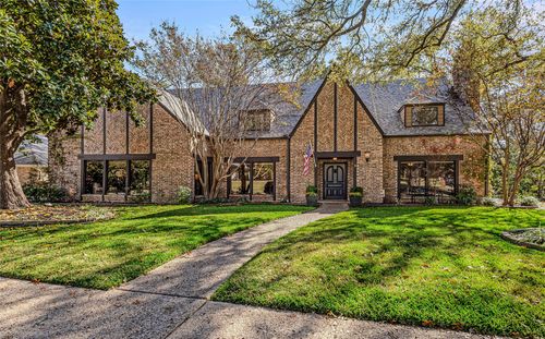 209 Westpark Dr S, Mckinney, TX, 75072-3727 | Card Image