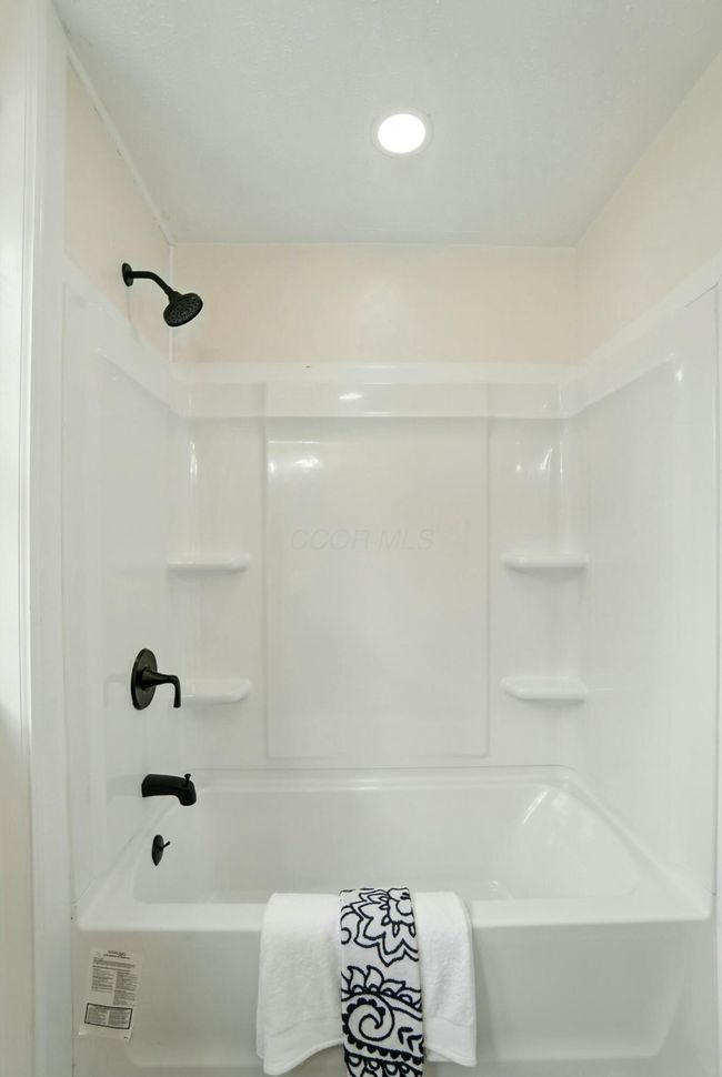 720 W Columbia St, House other with 3 bedrooms, 1 bathrooms and null parking in Springfield OH | Image 23