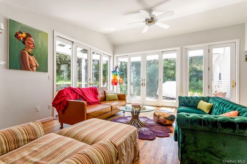 22-20 Bel Air Dr, Rhinebeck, NY, 12572-2908 | Card Image