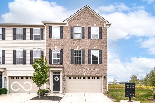 7240 Zanesville Rd, Carmel, IN, 46033-4919 | Card Image