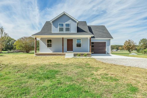 25 Glasner Ln, Winchester, TN, 37398-4830 | Card Image
