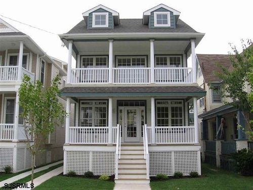 2-35 Asbury Ave, Ocean City, NJ, 08226-4320 | Card Image