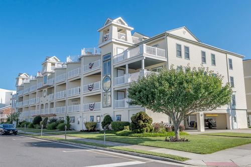 unit-1-406 E Stanton Rd, Wildwood Crest, NJ, 08260-3766 | Card Image