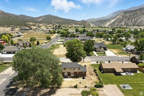 585 N 700 E, Nephi, UT, 84648-1343 | Card Image
