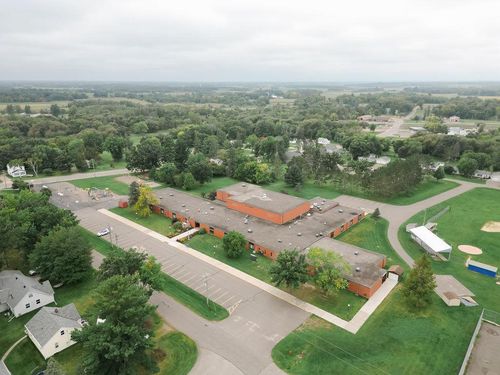 504 E Minnesota Ave, Randall, MN, 56475-4503 | Card Image