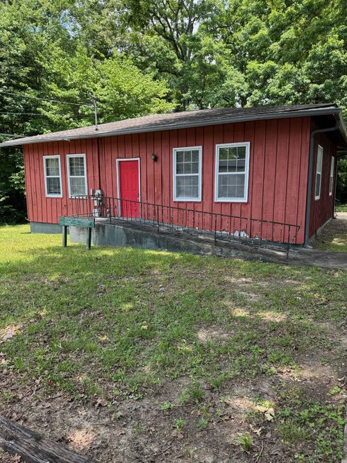 16 1st St, Monteagle, TN, 37356-7433 | Card Image