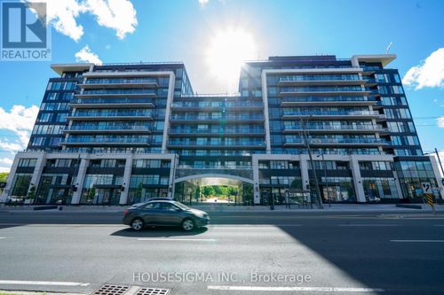 820-8188 Yonge St, Thornhill, ON, L4J0M2 | Card Image