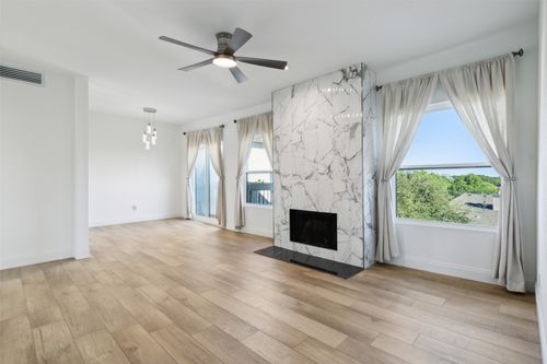 132-8750 Park Ln, Dallas, TX, 75231-5591 | Card Image