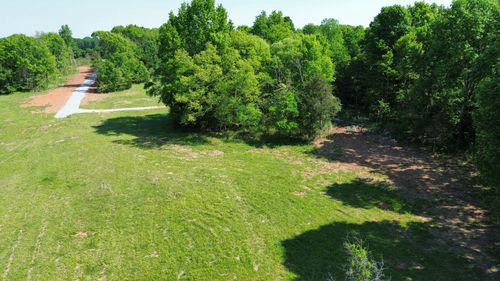 2554 Palmetto Cemetery Rd, Lewisburg, TN, 37091 | Card Image