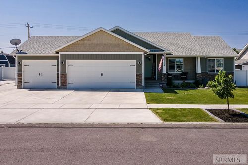 1137 Boedy St, Chubbuck, ID, 83202-3016 | Card Image