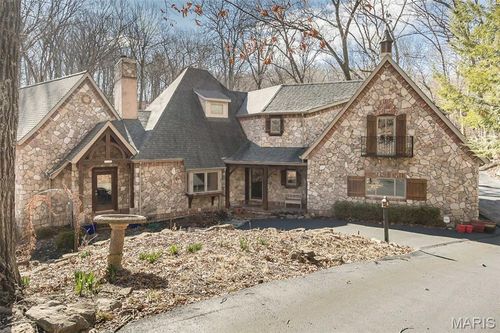 832 Stone Bridge Springs Dr, Wildwood, MO, 63005-6234 | Card Image