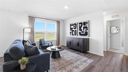 10296 Tuscany Pkwy, Peculiar, MO, 64078-2207 | Card Image