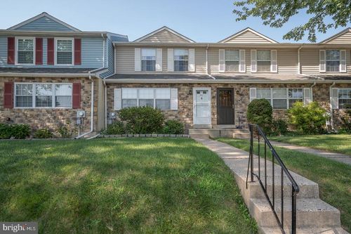 443-490 Devon Ct, DOWNINGTOWN, PA, 19335-4221 | Card Image