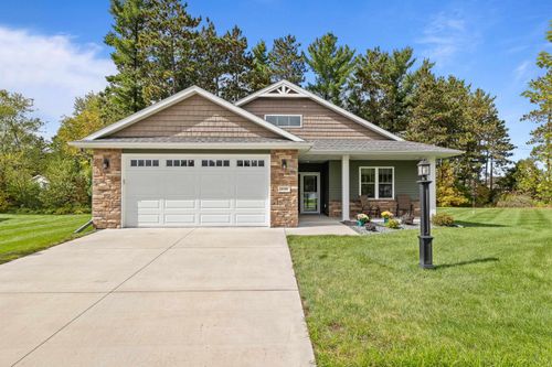 3130 Woodfield Way, Plover, WI, 54467-4401 | Card Image