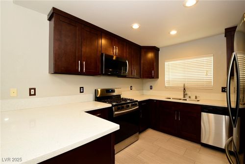 apt-205-10524 Autumn Pine Ave, Las Vegas, NV, 89144-4229 | Card Image